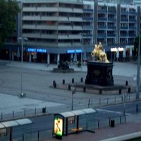 窓からアウグスト強王の像が見えました