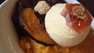 韓国ドラマに出てくる豪邸地帯にある韓国伝統茶房^ ^