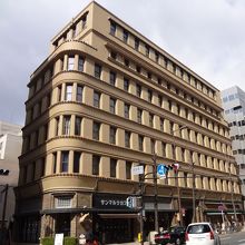 昭和モダニズム建築の一つとか