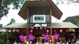 暗くてあまりよく見えない