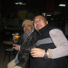 酒飲み場で　チュニジア人と父親