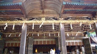 奥社まで登ると1368段にもなるそうなので断念