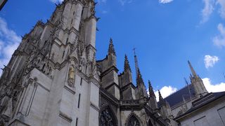 フランス最大の規模を誇るゴシック様式のアミアン大聖堂
