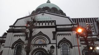 昔からここにありますね「ニコライ堂」　～お茶の水～