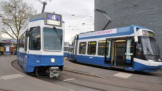 空港行きのトラムもある