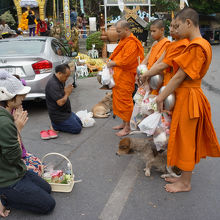 ドイ・ステープへの道すがら