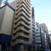 最寄駅は淡路町駅。徒歩２分