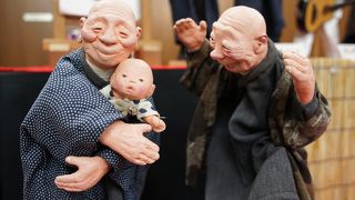 懐かしいような、素朴な人形の笑顔にちょっと癒されました