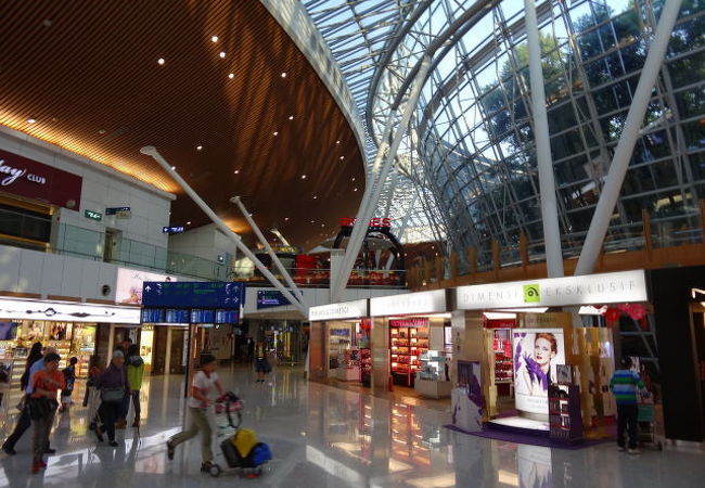 クアラルンプール国際空港 Kul クチコミ アクセス 営業時間 クアラルンプール フォートラベル クアラルンプール国際空港 Kul クチコミ アクセス 営業時間 クアラルンプール フォートラベル