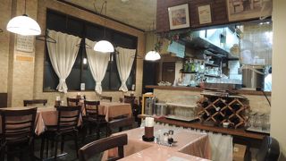 ホッとする洋食屋さんです