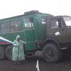 ６WD車で登山基地へ