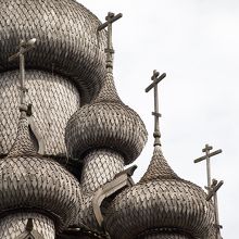 屋根の構造の緻密さに驚きます。