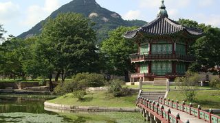 景福宮の北、池の中の東屋