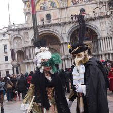 うしろが寺院ですっ