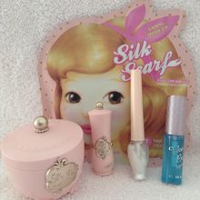 カワイイ プチコスメは飾っておくだけでシアワセ^ ^