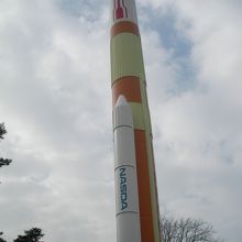 そびえるロケット