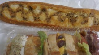 もう少しわかりやすいところにあればなお良い