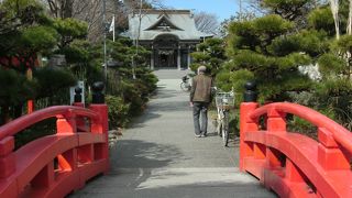 湘南のお稲荷さん。途中下車で