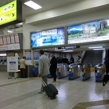 近鉄側から見たJR線新幹線連絡改札口