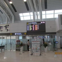 済州空港の出国ゲート。最近中国各地から直行便が出ています。