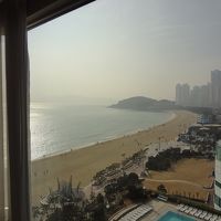 部屋の窓からの景色　(一部オーシャンビューという部屋です) 