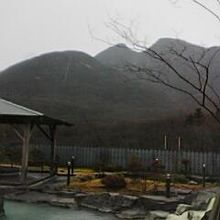 絶景露天風呂「山恵の湯」