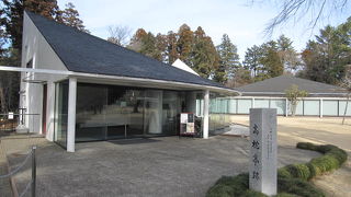 水戸徳川家の貴重な品々を展示