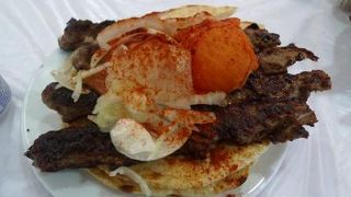 有名人の写真がいっぱい