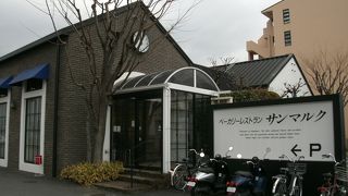 焼きたてのパンが美味しい