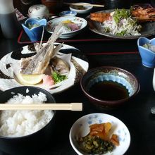 トビウオ定食