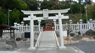 日本武尊（やまとたけるのみこと）を祀る久世神社