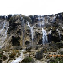 流れ落ちる珍珠灘からの水