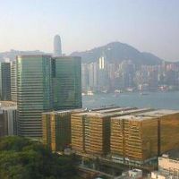 ハーバー側の海も見えます