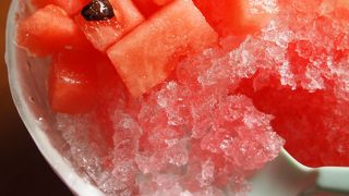 韓屋を利用したレトロで新しいカフェ。