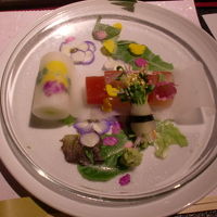 １番お気に入りの夕食、エディブルフラワーがちりばめられて！