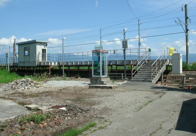 鑓見内駅