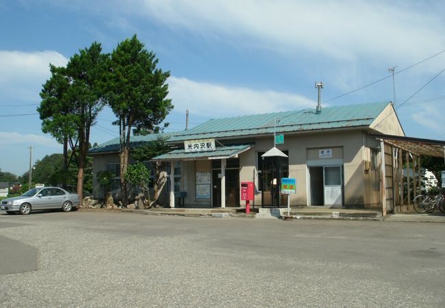 伝統ある駅舎