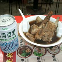 缶ビールもあります