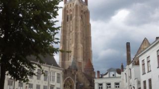 ブリュッセルの見所を運河から