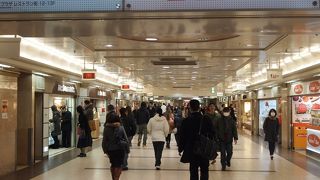 JR名古屋高島屋から続く地下街