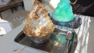 暑い日に食べるかき氷は最高！