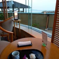 ロビーでのウェルカムサービス