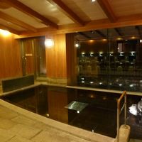 内湯と露天風呂（誰もいなかったので撮影ｗ）