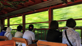 富良野→美瑛へ向かう場合は、進行方向右側に座った方がいいです。