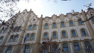 レヒネル・エデン建築の美しい建物