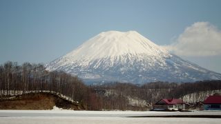 雪の羊蹄山の美しさ！あの山は道民の心だな