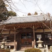 桜か紅葉の時期は、もっと素晴らしいのでは