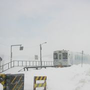 たくましい駅