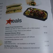 キナイショクノメニュ