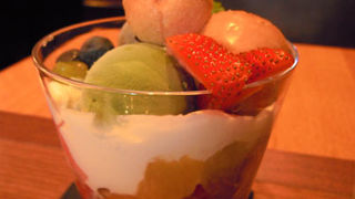 老舗和菓子店で、美味しいパフェを。